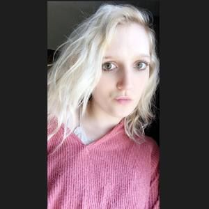 Meet your Posher, Makenzie